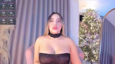 Snapshot of ashlye_stone chatting on 11-16-25, 04:07 Paula Baleta online show from 11-16-25, 04:07