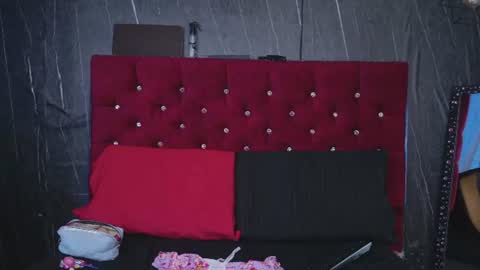 Snapshot of ashlyfox99 chatting on 06-25-26, 06:45 Ashly online show from 06-25-26, 06:45