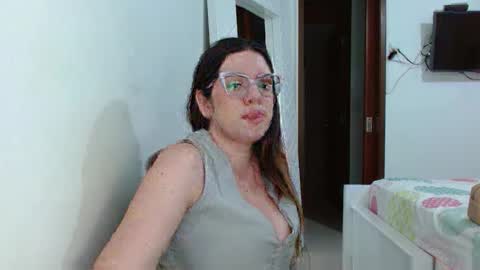 AshlyMoon online show from 05-16-26, 12:07