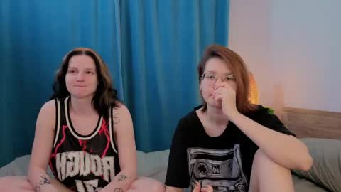 Kristine online show from 04-20-26, 07:04