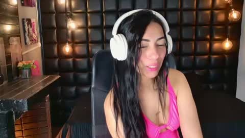 Snapshot of ashlyy_sweet_ chatting on 07-10-26, 06:32 ashlyy sweet online show from 07-10-26, 06:32