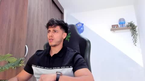 my name real is camilo online show from 01-23-25, 05:02