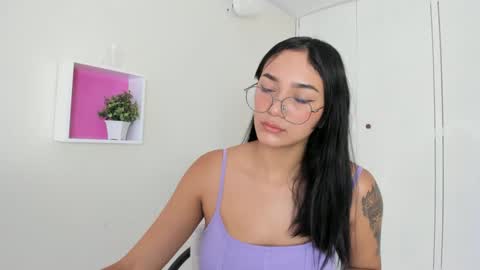 Camila online show from 12-17-24, 01:49