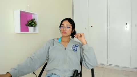 Camila online show from 12-19-24, 02:24