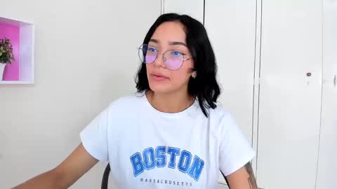 Camila online show from 01-27-25, 12:58