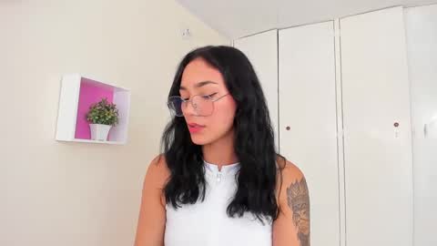 Camila online show from 02-07-25, 02:26