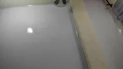 Camila online show from 10-16-25, 06:09