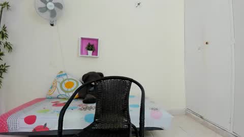 Camila online show from 11-11-25, 11:32