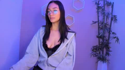 Camila online show from 03-03-26, 02:45