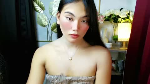 Snapshot of asian_alliyah chatting on 08-09-26, 05:23 asian_alliyah online show from 08-09-26, 05:23
