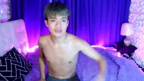 Snapshot of asian_blakefoster chatting on 05-30-26, 11:57 asian_blakefoster online show from 05-30-26, 11:57