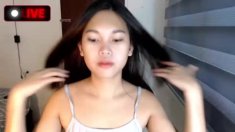 Snapshot of asian_cecilyxx chatting on 01-15-25, 01:34 Cecily online show from 01-15-25, 01:34