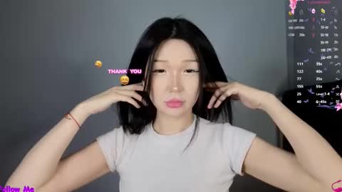 Snapshot of asian_euphoria chatting on 11-21-25, 01:10 Dju online show from 11-21-25, 01:10