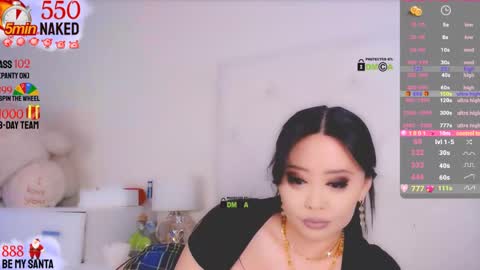 Snapshot of asian_gf chatting on 12-13-24, 07:58 usually start stream about 10 pm PST 1 am EST online show from 12-13-24, 07:58