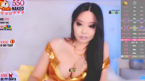 Snapshot of asian_gf chatting on 12-24-24, 09:06 usually start stream about 10 pm PST 1 am EST online show from 12-24-24, 09:06