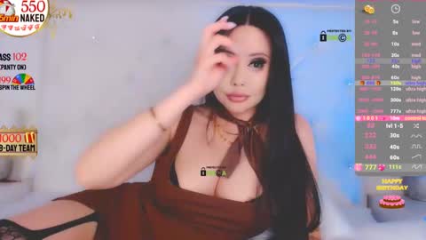 Snapshot of asian_gf chatting on 12-31-24, 05:44 usually start stream about 10 pm PST 1 am EST online show from 12-31-24, 05:44