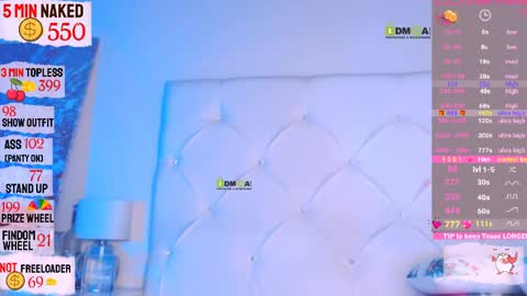  usually start stream about 10 pm PST 1 am EST  online show from 04-11-26, 07:45