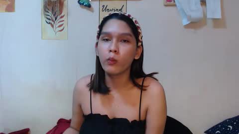 Snapshot of asian_glamm chatting on 11-03-25, 11:55 ANITA online show from 11-03-25, 11:55