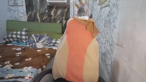 im janeth single mom online show from 04-14-26, 10:27