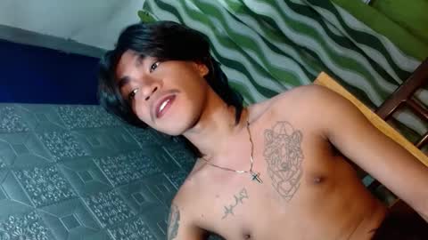 Snapshot of asian_kimxxx chatting on 03-06-25, 06:26 don online show from 03-06-25, 06:26