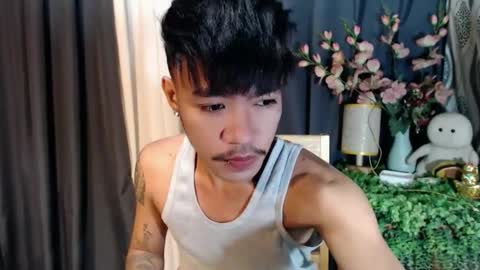 Snapshot of asian_kimxxx chatting on 10-06-25, 04:10 don online show from 10-06-25, 04:10