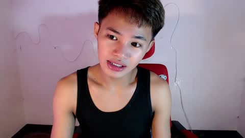 Snapshot of asian_lover05 chatting on 06-28-26, 04:46 asian_lover05 online show from 06-28-26, 04:46