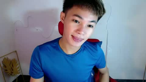 Snapshot of asian_lover05 chatting on 07-01-26, 03:56 asian_lover05 online show from 07-01-26, 03:56