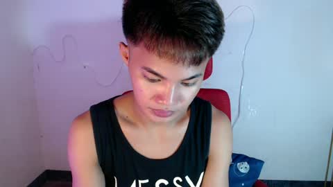 Snapshot of asian_lover05 chatting on 07-07-26, 05:28 asian_lover05 online show from 07-07-26, 05:28