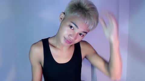 Snapshot of asian_lover05 chatting on 07-18-26, 07:06 asian_lover05 online show from 07-18-26, 07:06