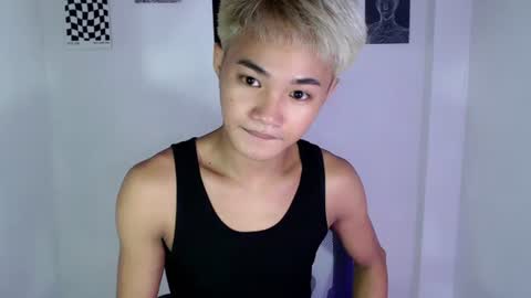 Snapshot of asian_lover05 chatting on 07-20-26, 09:45 asian_lover05 online show from 07-20-26, 09:45