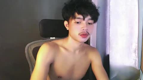 Snapshot of asian_mjxx chatting on 05-28-26, 05:16 cCALL ME MJ online show from 05-28-26, 05:16