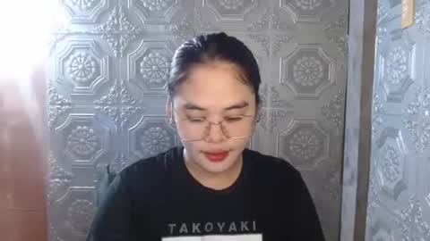 asian_nova online show from 10-18-25, 07:42