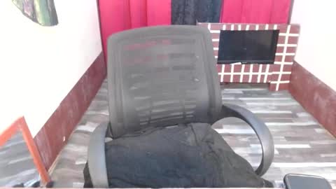 Snapshot of asian_petit19 chatting on 01-14-25, 07:11 Lovely online show from 01-14-25, 07:11