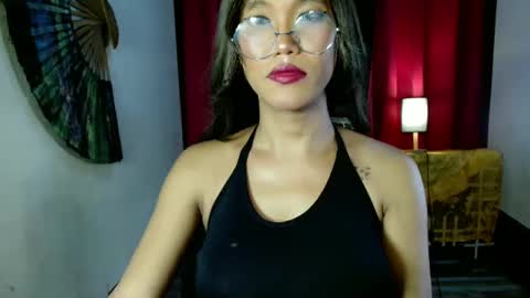 Snapshot of asian_petit19 chatting on 02-08-25, 04:14 Lovely online show from 02-08-25, 04:14
