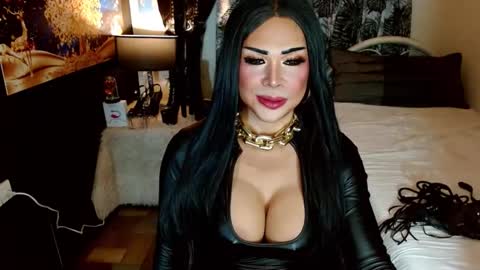 nicole online show from 03-10-26, 06:57