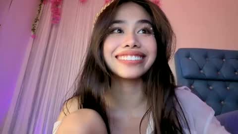 Snapshot of asianbabecandy chatting on 02-19-25, 11:49 candy online show from 02-19-25, 11:49