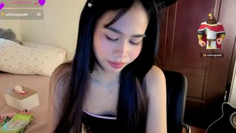 candy online show from 06-25-26, 12:21