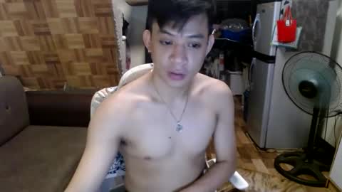 asiandreamboyx online show from 12-13-24, 04:33