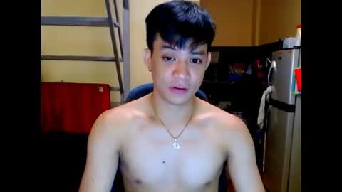 Snapshot of asiandreamboyx chatting on 04-26-26, 05:21 asiandreamboyx online show from 04-26-26, 05:21
