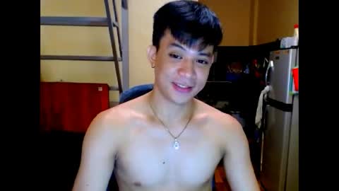 Snapshot of asiandreamboyx chatting on 06-05-26, 04:41 asiandreamboyx online show from 06-05-26, 04:41