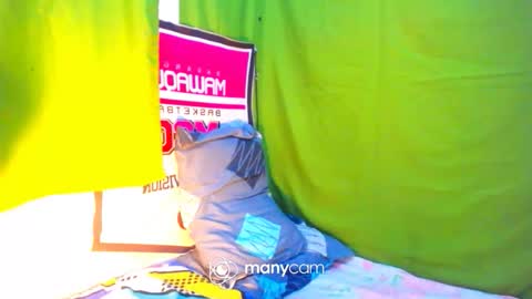 Snapshot of asianfuntasies chatting on 11-30-25, 05:00 Stacey LOVES online show from 11-30-25, 05:00