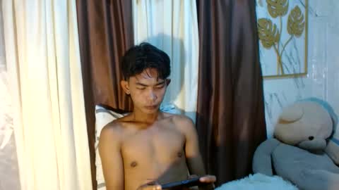 Nico online show from 10-15-25, 02:44