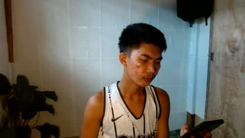 Snapshot of asianhotbigcock chatting on 06-17-26, 04:04 Nico online show from 06-17-26, 04:04