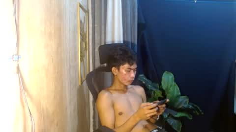 Snapshot of asianhotbigcock chatting on 07-15-26, 08:14 Nico online show from 07-15-26, 08:14
