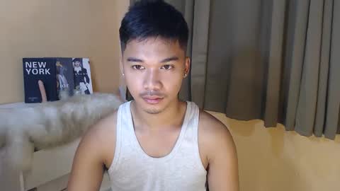 asianhunk_jamesx online show from 10-17-25, 05:10