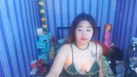 Snapshot of asiankitty23xx chatting on 06-07-26, 01:32 asiankitty23xx online show from 06-07-26, 01:32