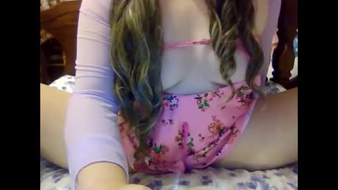Sara Chanel Asian Love Doll online show from 01-08-25, 09:44