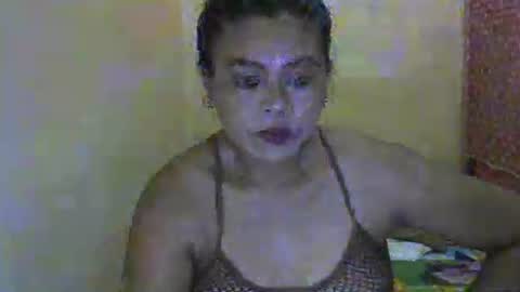 Snapshot of asianmom22 chatting on 05-05-26, 08:44 asianmom22 online show from 05-05-26, 08:44