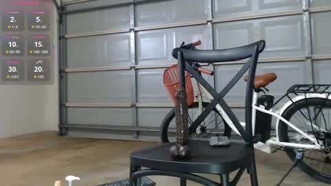 Anne online show from 12-14-25, 04:51