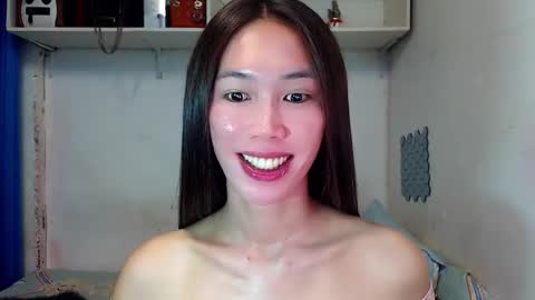 Snapshot of asianqt19 chatting on 10-01-25, 08:42 J A D E online show from 10-01-25, 08:42